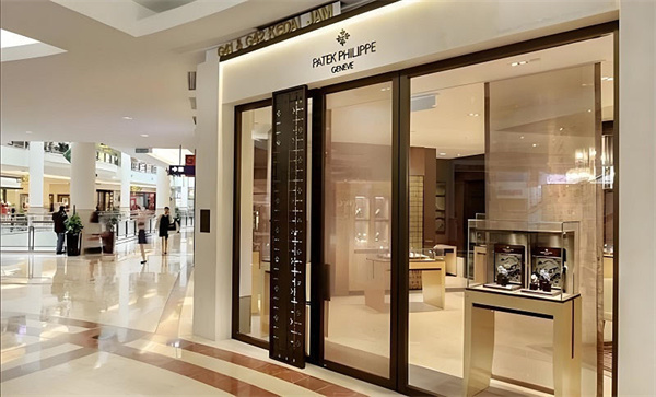 百达翡丽手表表蒙有划痕解决办法集锦