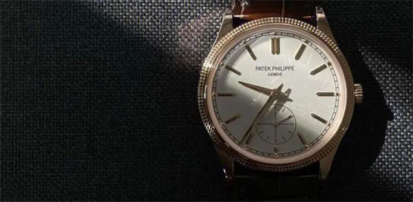 百达翡丽手表表壳有划痕处理技巧深度解析