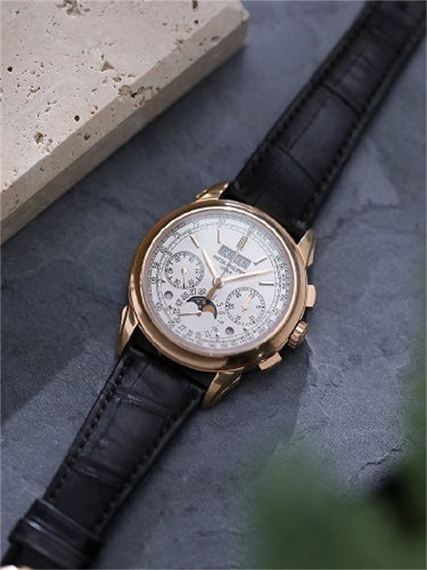 百达翡丽手表表盘有划痕处理办法大全